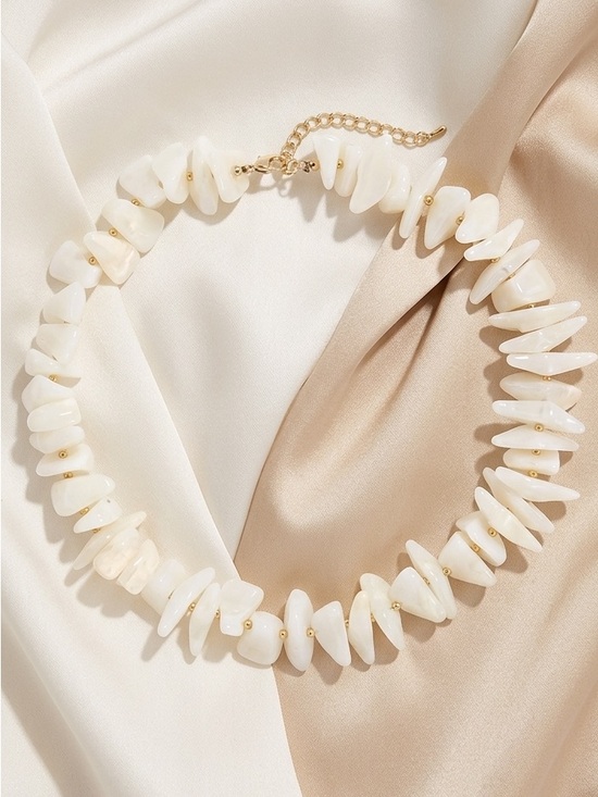 Anthropologie Jewelry - Cream White Chip Summer Choker Necklace